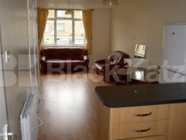 			2 Bedroom, 1 bath, 1 reception Flat			 Geffrye Street, SHOREDITCH E2